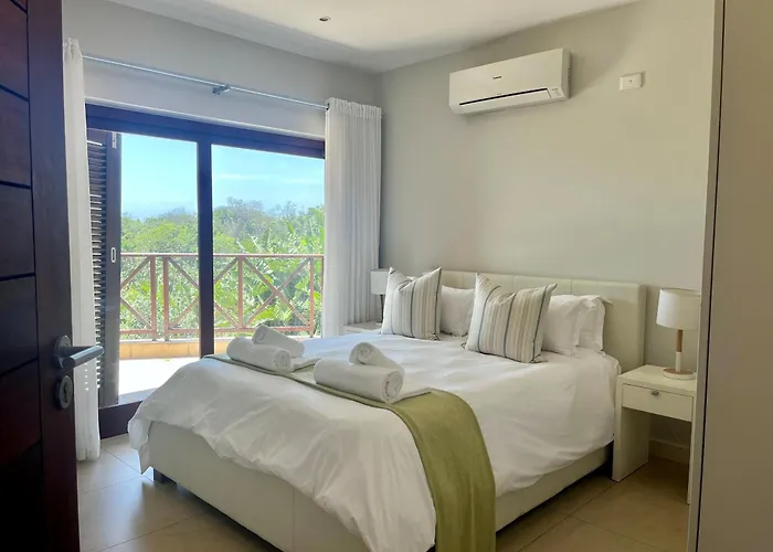 San Lameer Villa 1603 - 5 Bedroom Luxury - 10 Pax - San Lameer Rental Agency